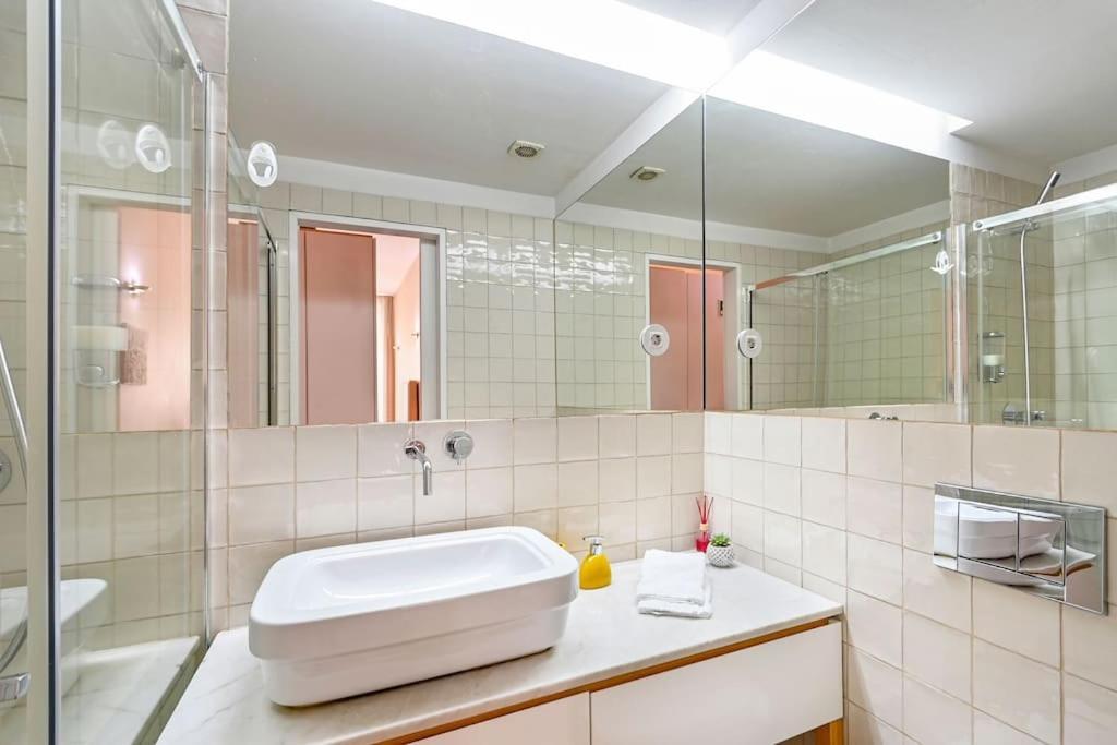 Formosa Studio Apartment